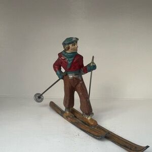 Vintage Lead Christmas Figure
Dapper Chap On Skiis.